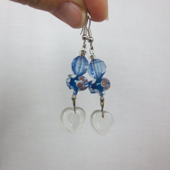 New Blue Floral Lampwork Glass Heart Lightweight Dangle Earrings - Picture 2 of 6